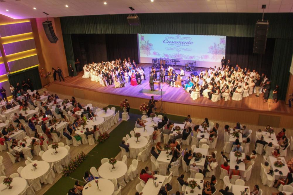 66 ANOS CABEDELO Casamento Comunitário celebra o amor e o respeito em cerimônia emocionante 