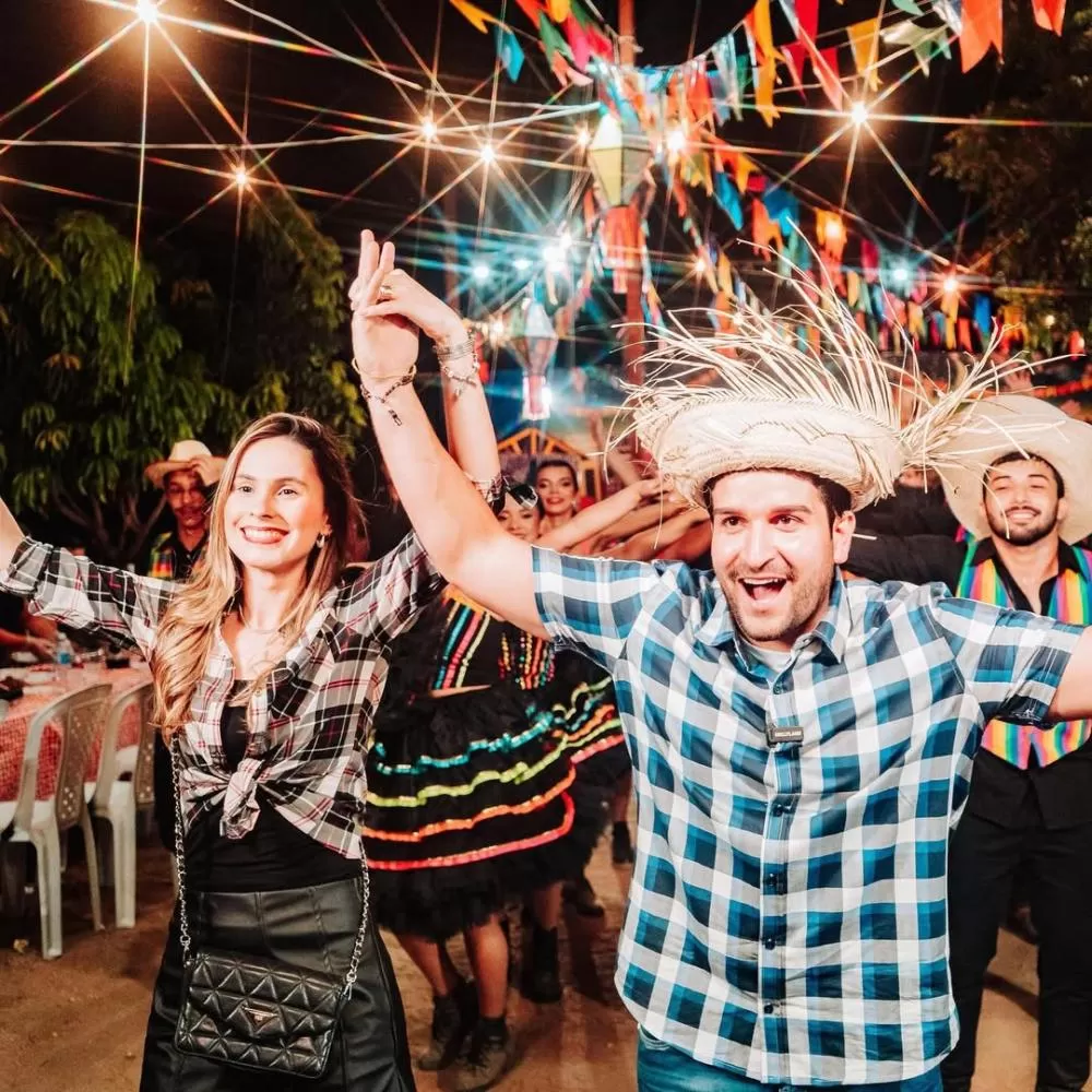 Prefeitura de Riacho dos Cavalos dá início às festividades juninas com noite de celebração, tradição e emoção