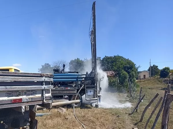 Prefeitura de Bom Jesus investem em perfuração de poços para garantir segurança hídrica no campo