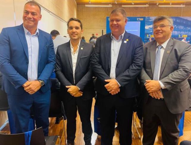 Prefeito de Boa Vista, André Gomes vai a Capital federal em busca de novos projetos para o município