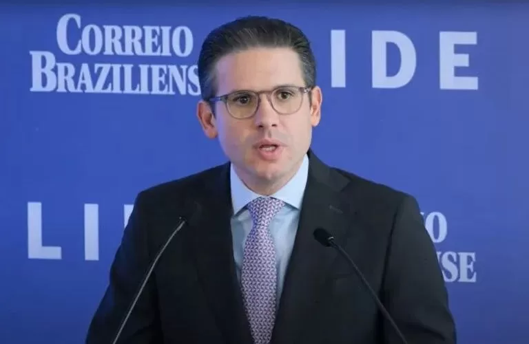 Hugo Motta reage a críticas sobre IOF e alfineta PT: “Presidente de Poder deve servir ao país, não a partido”