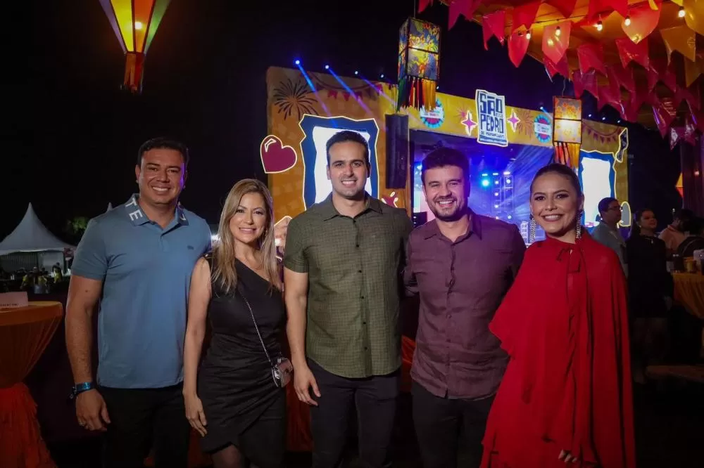 Lucas Ribeiro exalta impacto das festas juninas na economia e cultura local durante visitas a Mamanguape e Sapé