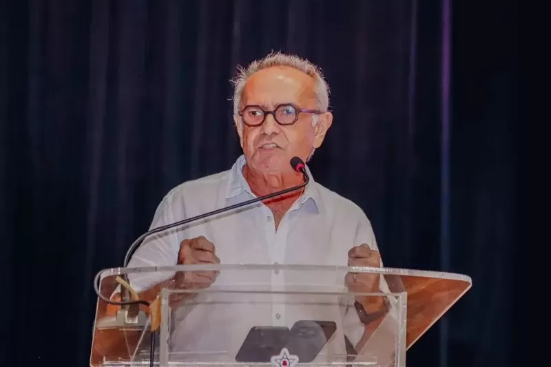 Cícero Lucena cobra critérios para candidatura ao governo e diz que pode abrir mão: “Quero um argumento para não ser”