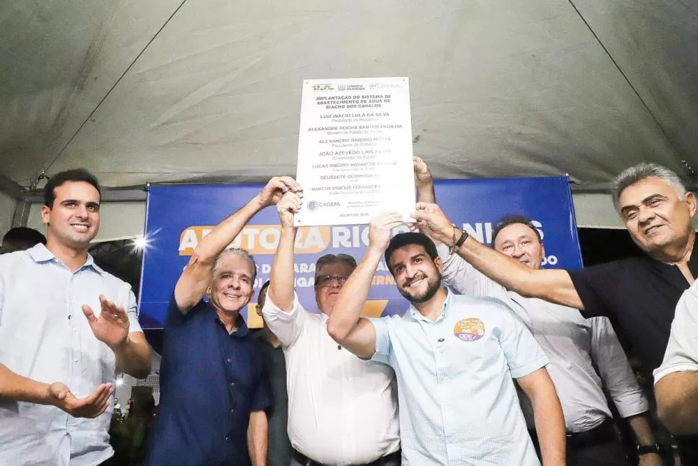 Ao lado de João, prefeito Nabor acompanha ações de desenvolvimento em municípios do Estado