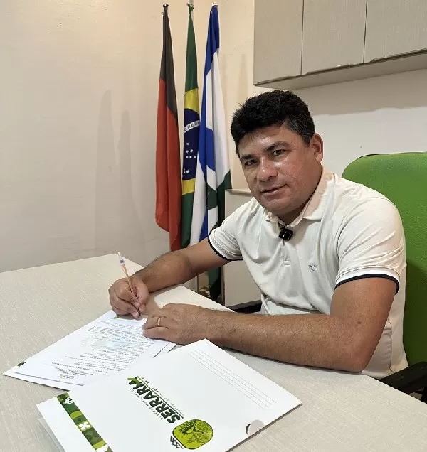 Prefeitura de Serraria antecipa 50% do 13º salário para servidores municipais
