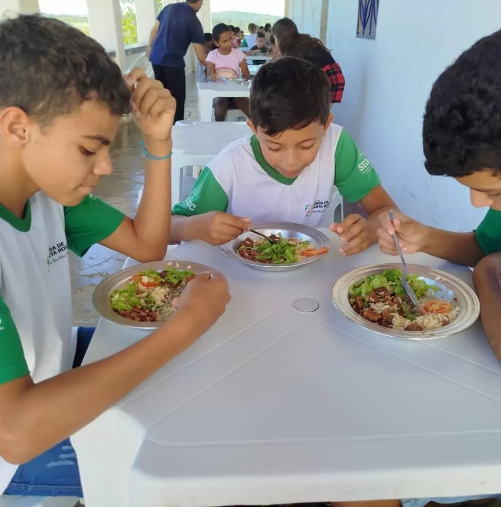 Barra de Santa Rosa reforça qualidade da merenda escolar com acompanhamento nutricional nas escolas