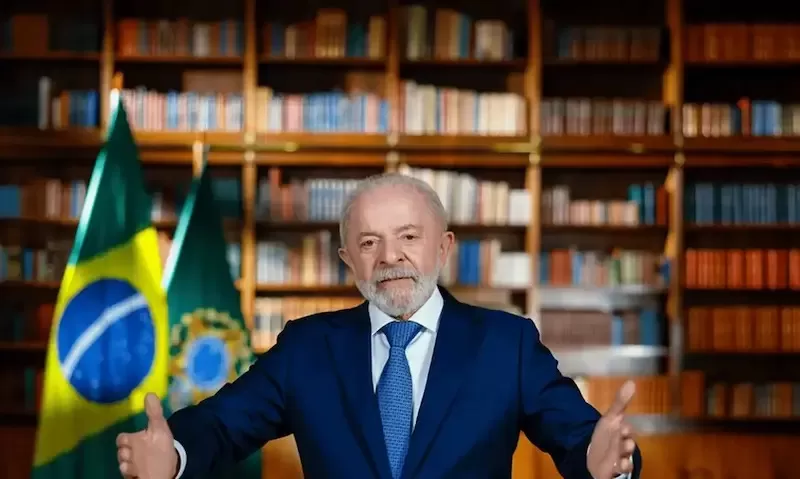 Lula reage a tarifa de Trump: “chantagem inaceitável” e alerta sobre soberania nacional