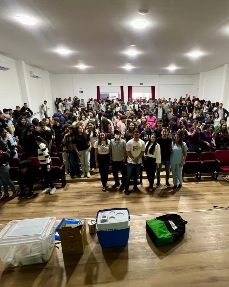 Prefeitura de Barra de Santa Rosa realiza ação educativa sobre alimentação saudável no Colégio José Eudenicio