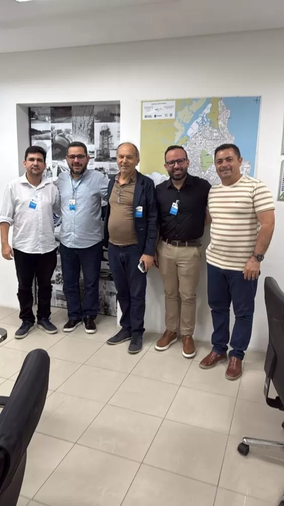 Prefeitura de Cacimbas discute melhorias no abastecimento de água em reunião com presidente da CAGEPA