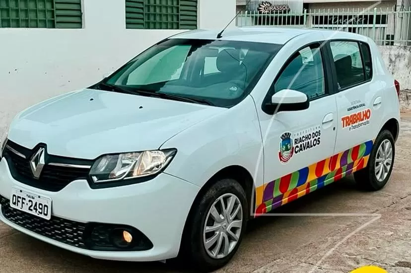 Riacho dos Cavalos fortalece a Assistência Social com aquisição de veículo zero km