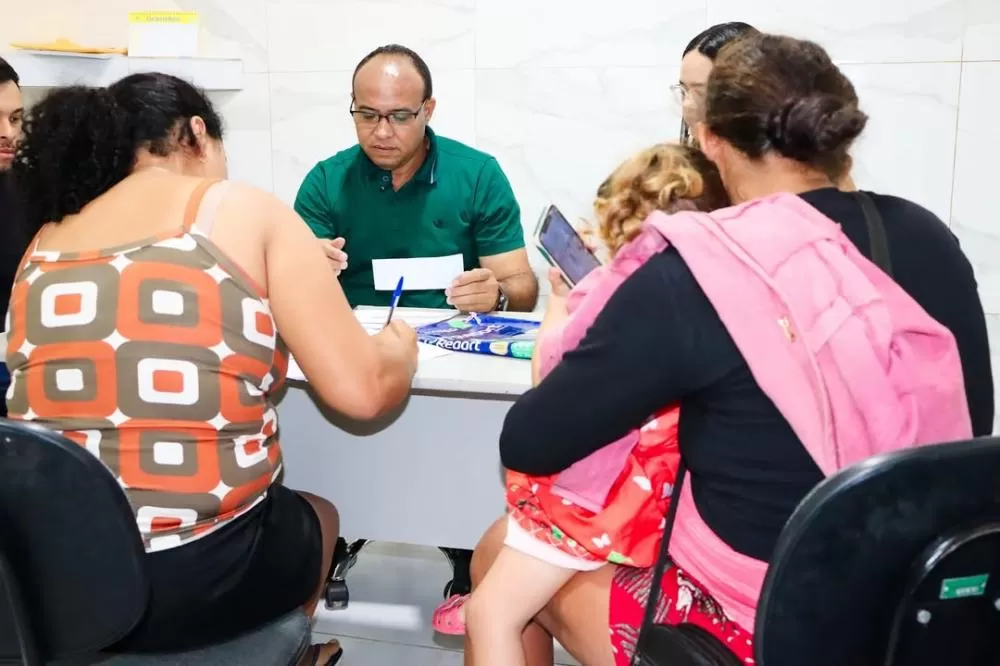 Prefeitura de Cacimbas injeta mais de R$ 100 mil em ajuda financeira para famílias carentes