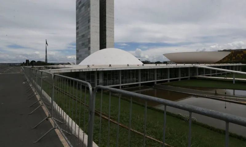 Congresso convoca parlamentares para posse de Lula e Alckmin