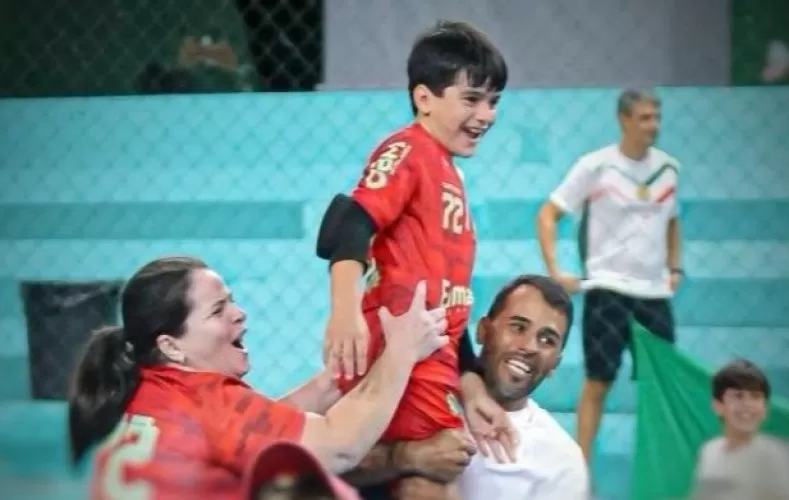 Prefeitura de Boa Vista parabeniza José Rafael, campeão paraibano de futsal Sub-9