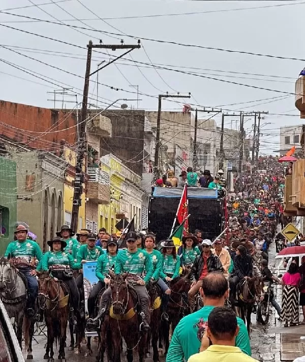 Serraria encerra Caminhos do Frio com Cavalgada da Fé histórica