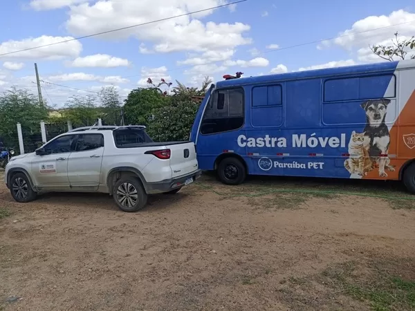 Saúde Animal: Parceria entre Prefeitura e Governo do Estado leva equipe do Paraíba Pet a Bom Jesus