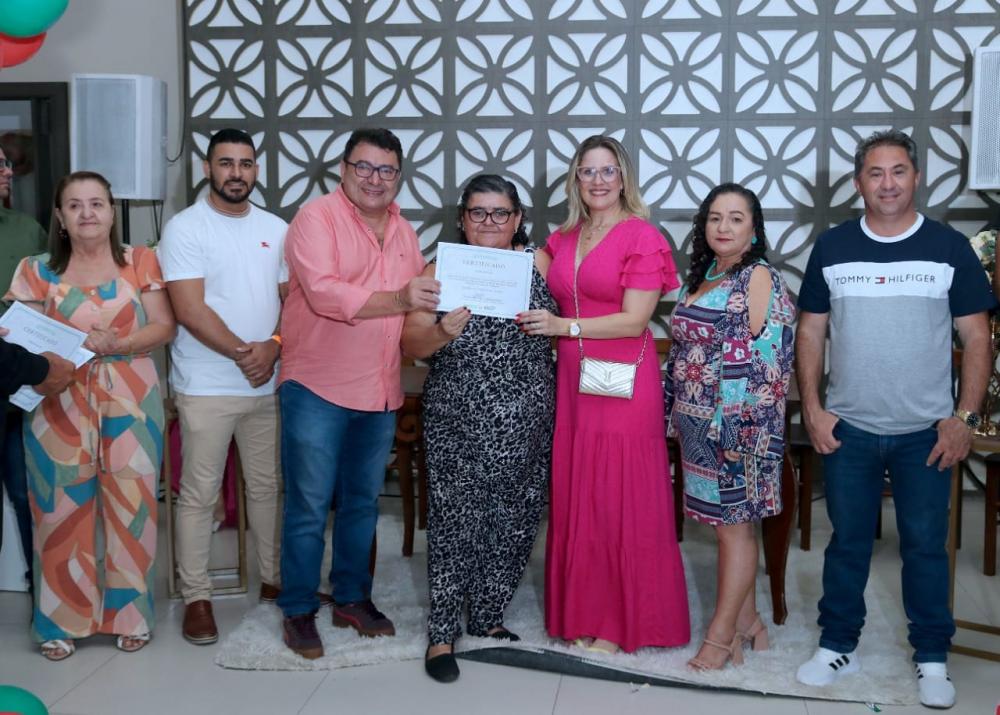 Prefeito de Soledade, Geraldo Moura Ramos, participou da confraternização e certificação de cursos ofertados pala SMDHS.