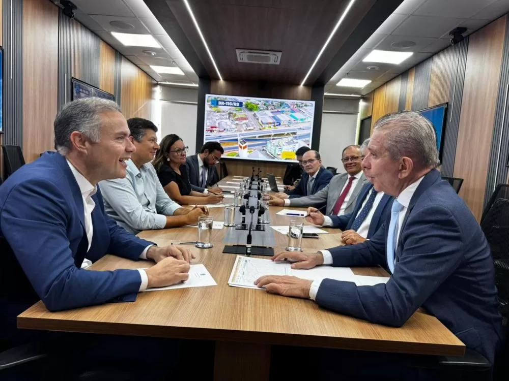 Ministro garante início das obras da Alça Norte de Patos ainda este ano, durante reunião com prefeito Nabor Wanderley