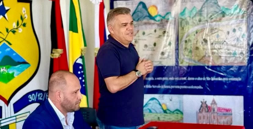 Prefeitura de Diamante realiza reunião para preencher vagas remanescentes do programa “De Olho no Futuro”