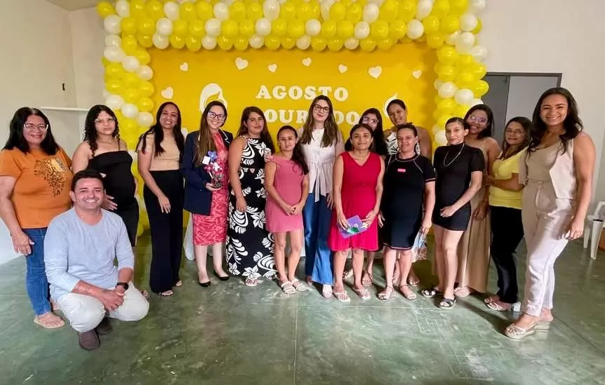 Prefeitura de Barra de Santa Rosa promove atividade do Agosto Dourado no CRAS