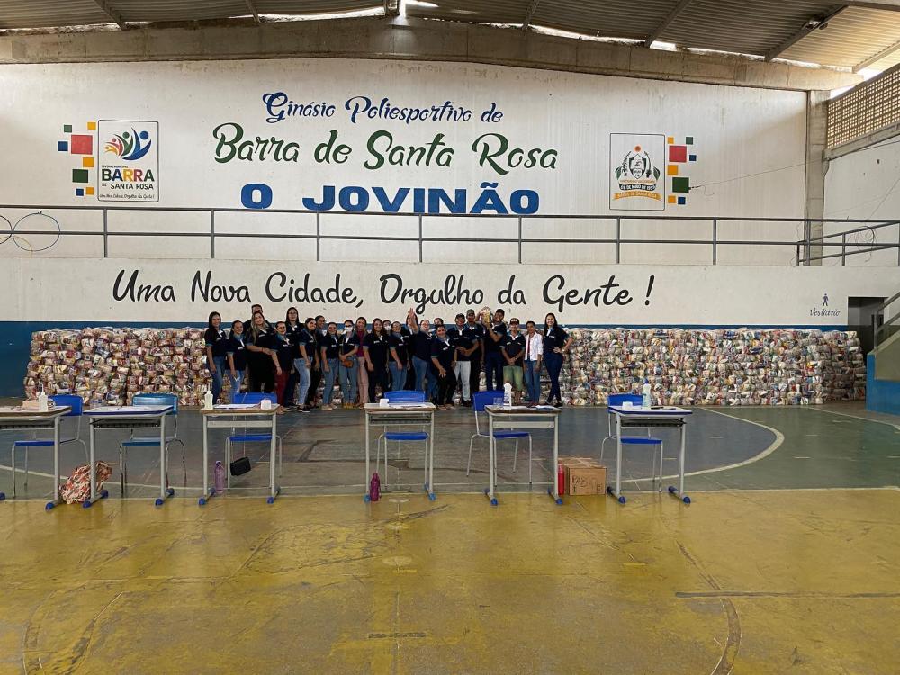Prefeitura de Barra de Santa Rosa realiza a entrega de mais de 2.000 cestas básicas para a população de vulnerabilidade Social