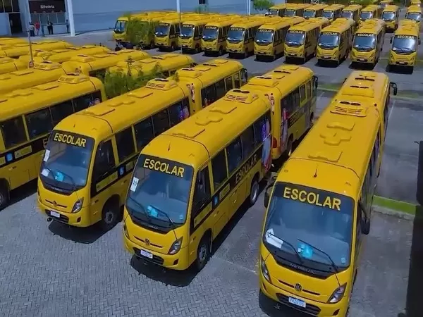 Prefeitura de Bom Jesus mantém frota escolar renovada e conquista 6º ônibus em menos de cinco anos
