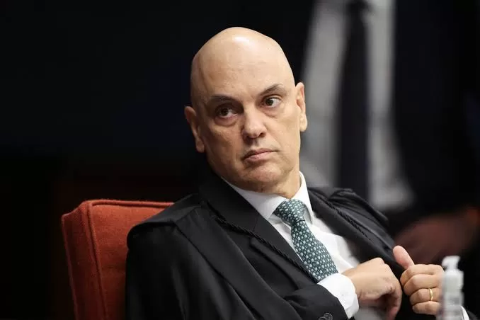 Moraes vota para condenar Bolsonaro e aliados por tentativa de golpe de Estado