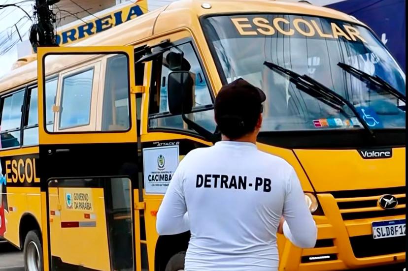 Cacimbas garante transporte escolar seguro e de qualidade para seus estudantes