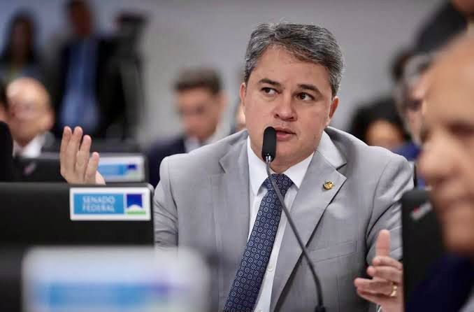Efraim Filho lamenta denúncias de irregularidades no Hospital Metropolitano