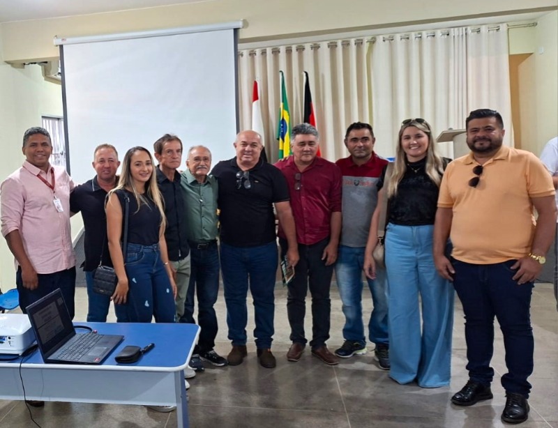 Quixaba participa de reunião sobre o Garantia-Safra 2025/2026 em Mãe D’Água