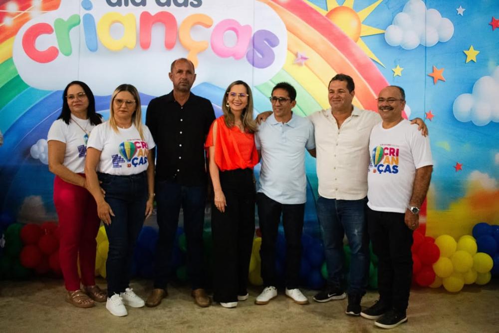 Araçagi realiza festa do Dia das Crianças para escolas da região norte