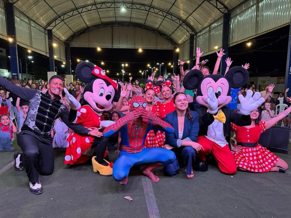 Prefeitura de Baraúna celebra o Dia das Crianças com espetáculo de circo e muita alegria