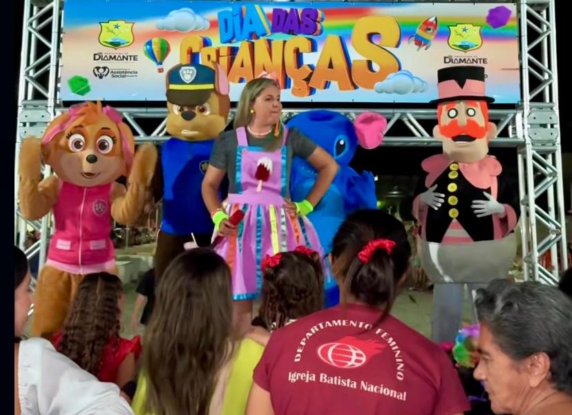 Prefeitura de Diamante celebra Dia das Crianças com grande festa cheia de diversão