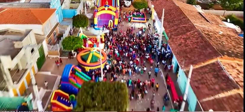 Prefeitura de Cacimbas realiza grande Festa das Crianças