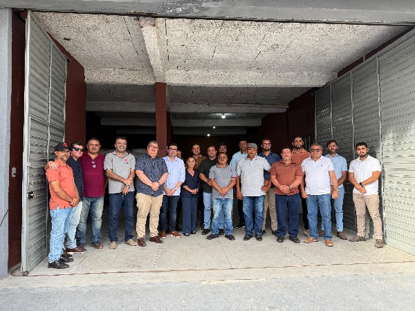 Prefeitura de Serraria participa da abertura do Pólo Regional do Programa de Manutenção do Rebanho Paraibano