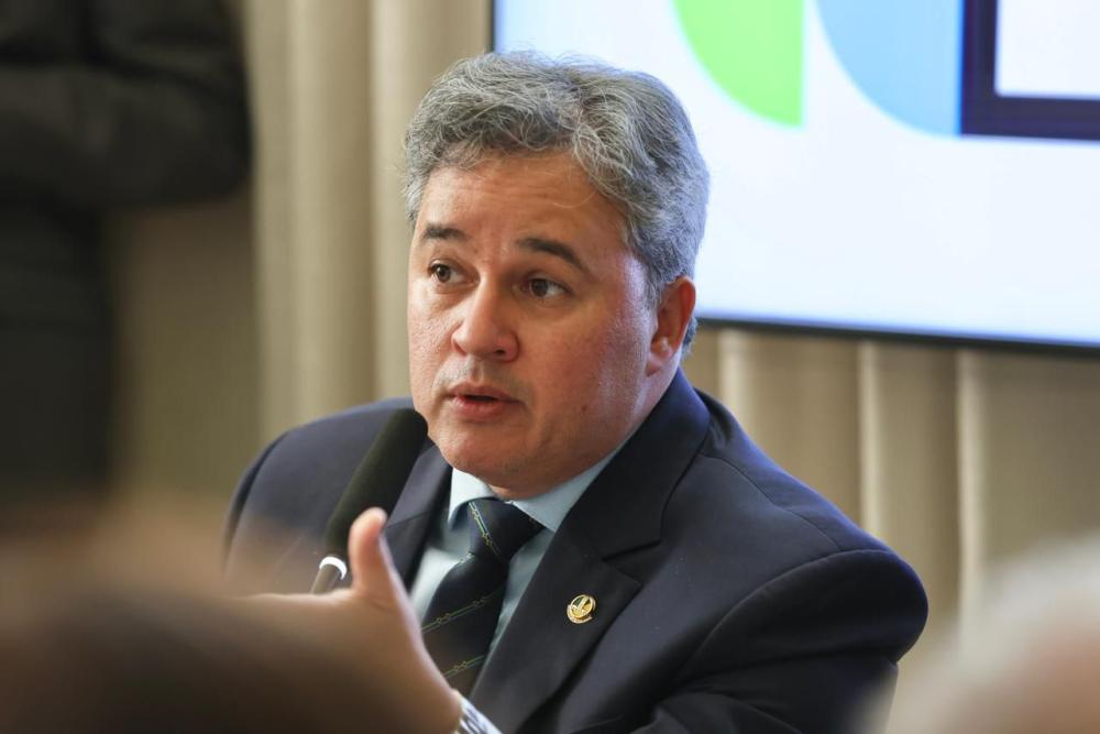 Efraim Filho dispara: “Político que se junta com traficante não representa o povo, representa o crime”