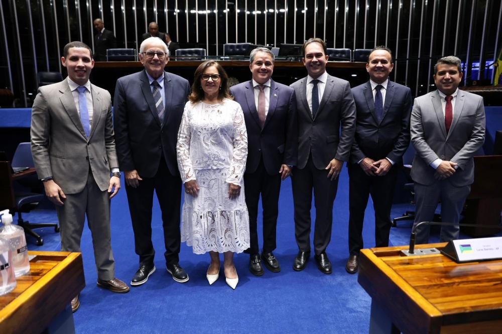 Efraim Filho celebra os 70 anos da UFPB e reforça parceria com a instituição em discurso no Senado