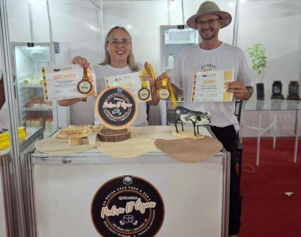 Prefeitura de Boa Vista celebra lançamento do queijo tipo reino da Queijaria Pedra D’Água