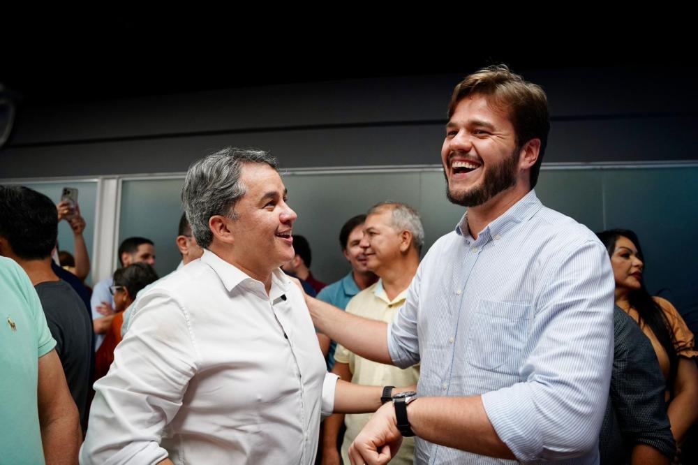 Efraim Filho ganha reforço de peso: Bruno Cunha Lima declara preferência pelo senador e movimenta bastidores da política paraibana