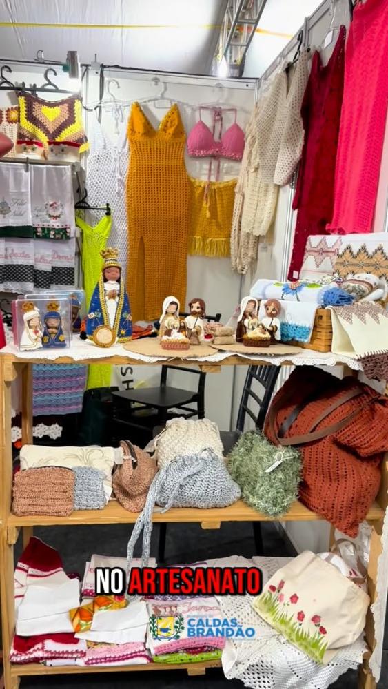 Prefeitura de Caldas Brandão destaca participação de artesãs na Vaquejada Pix Bet
