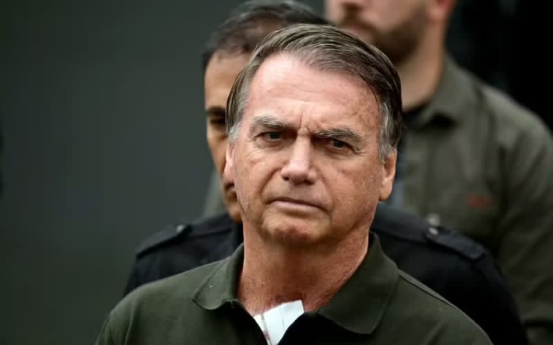 Bolsonaro não apresenta novos embargos e processo por tentativa de golpe pode chegar ao fim