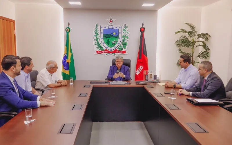 João e Cícero se reencontram pela primeira vez após rompimento político