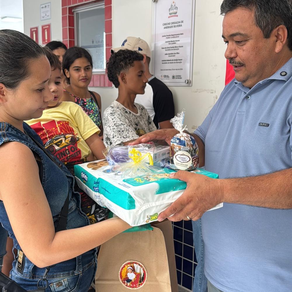 Encerramento das aulas na Creche de Barra de Santa Rosa celebra cuidado, acolhimento e presença do prefeito Alex Condá