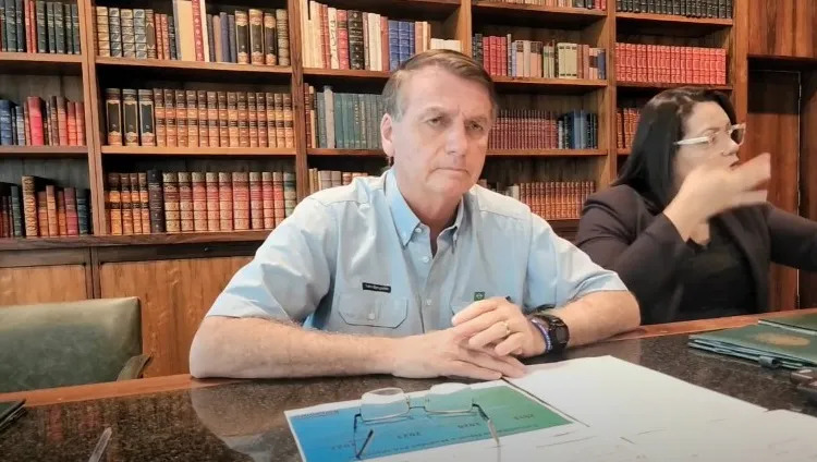 Bolsonaro é internado nos EUA horas após Renan acionar STF e pedir extradição