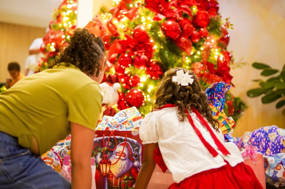 Natal da Casa de Acolhimento Infantil de Patos reforça cuidado, afeto e proteção à infância
