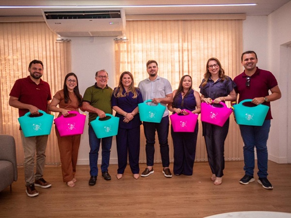 Prefeita de Bom Jesus participa de reunião regional para fortalecer a execução da PAES