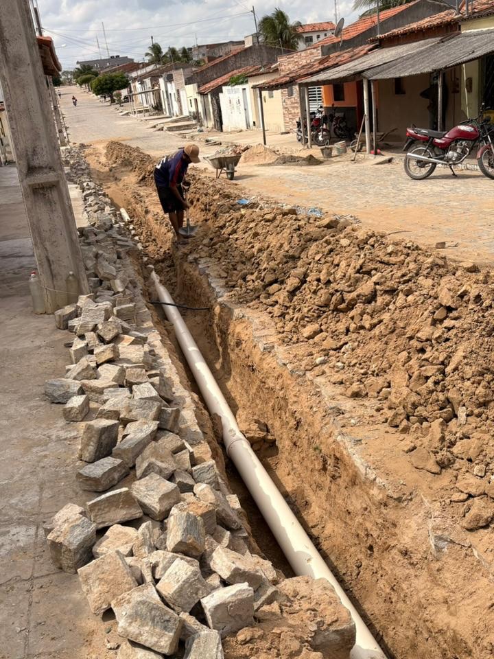 Prefeitura de Barra de Santa Rosa avança na melhoria da infraestrutura urbana