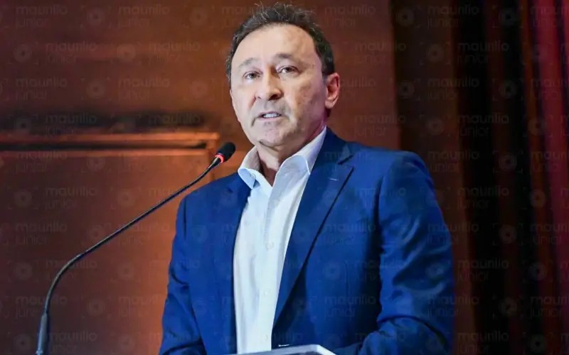 Deusdete Queiroga desponta como favorito para vaga no TCE-PB, afirma Adriano Galdino